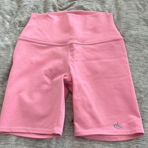 Alo yoga xs pink biker short